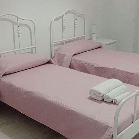 タラント Anna'S House Bed & Breakfast エクステリア 写真