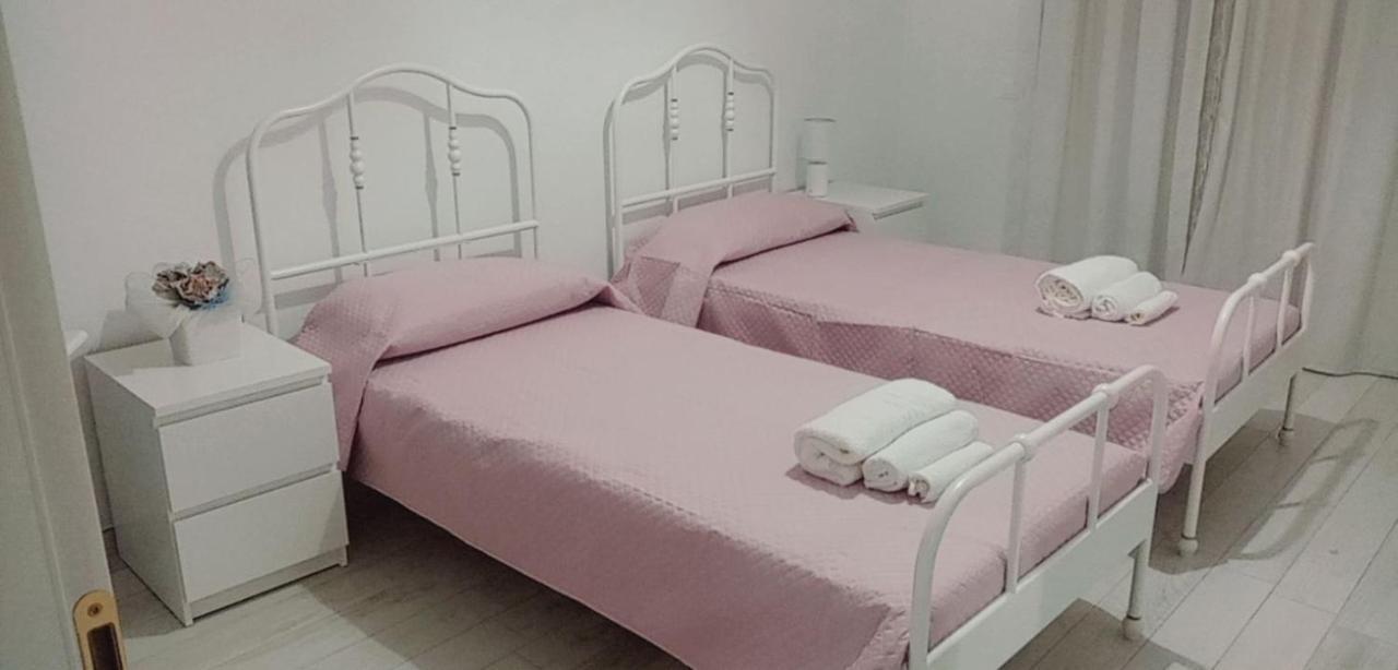 タラント Anna'S House Bed & Breakfast エクステリア 写真